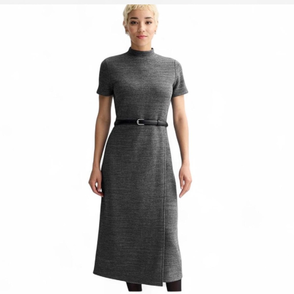 Women's Nine West Overlay Midi Knit
Dress Size L - NWT